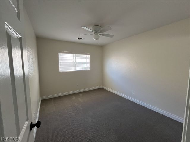 7118 Garden Pond Street, Las Vegas, NV 89148
