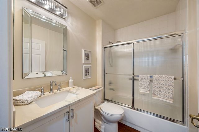 558 Vintage Reserve LN 19A, Naples, FL 34119