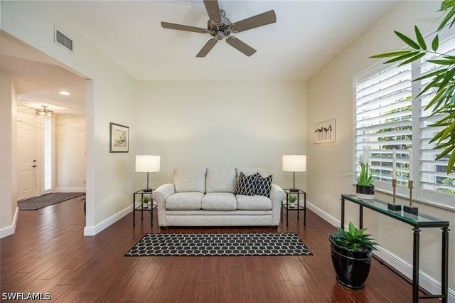 558 Vintage Reserve LN 19A, Naples, FL 34119