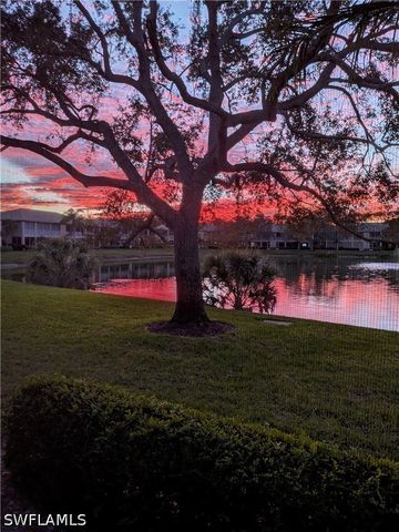 558 Vintage Reserve LN 19A, Naples, FL 34119