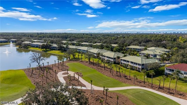 558 Vintage Reserve LN 19A, Naples, FL 34119
