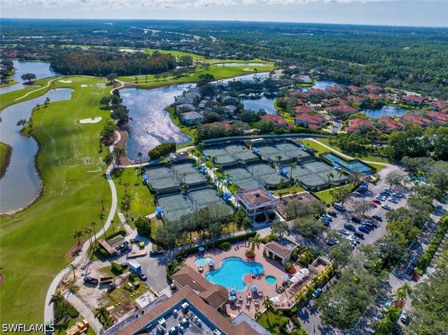 558 Vintage Reserve LN 19A, Naples, FL 34119