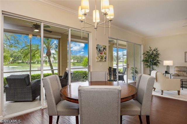 558 Vintage Reserve LN 19A, Naples, FL 34119