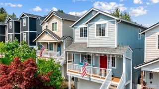 3964 Broadmoor Loop NE, Bremerton, WA 98310