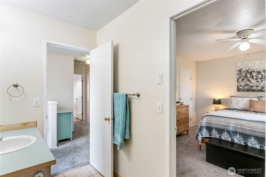 Image 21 of property listing at 3964 Broadmoor Loop NE, Bremerton, WA 98310