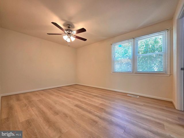 2901 PINEY GROVE CT, Fairfax, VA 22031