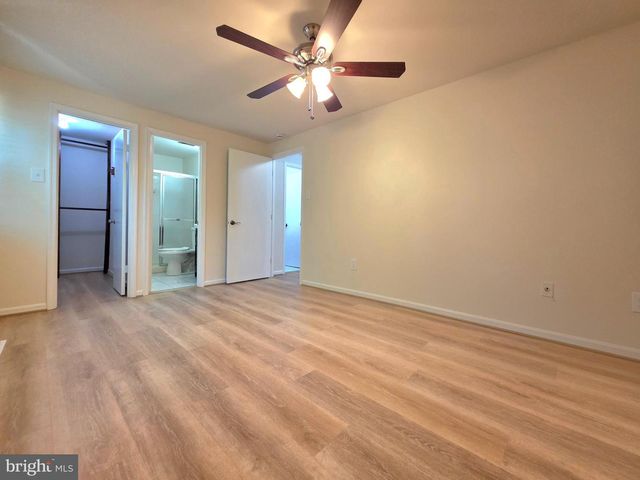 2901 PINEY GROVE CT, Fairfax, VA 22031