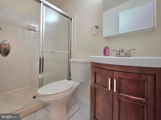 2901 PINEY GROVE CT, Fairfax, VA 22031