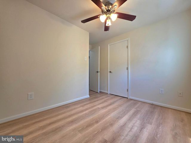 2901 PINEY GROVE CT, Fairfax, VA 22031