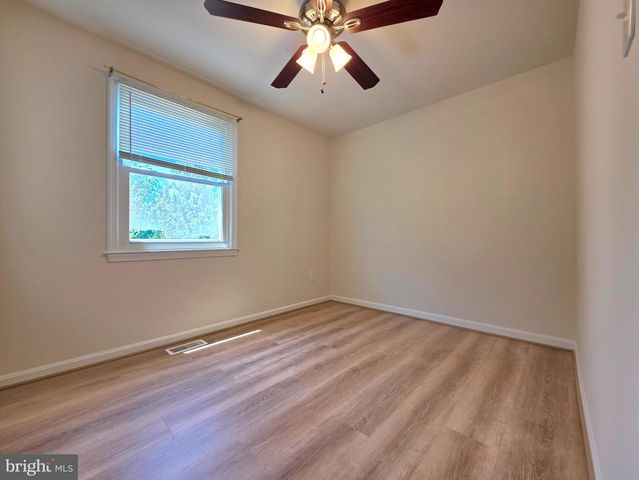 2901 PINEY GROVE CT, Fairfax, VA 22031