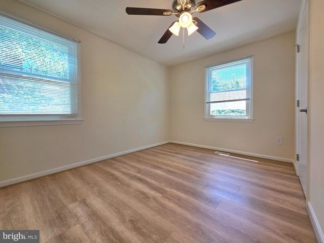 2901 PINEY GROVE CT, Fairfax, VA 22031