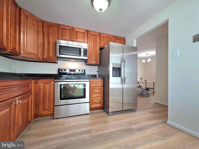 2901 PINEY GROVE CT, Fairfax, VA 22031