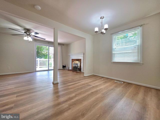 2901 PINEY GROVE CT, Fairfax, VA 22031