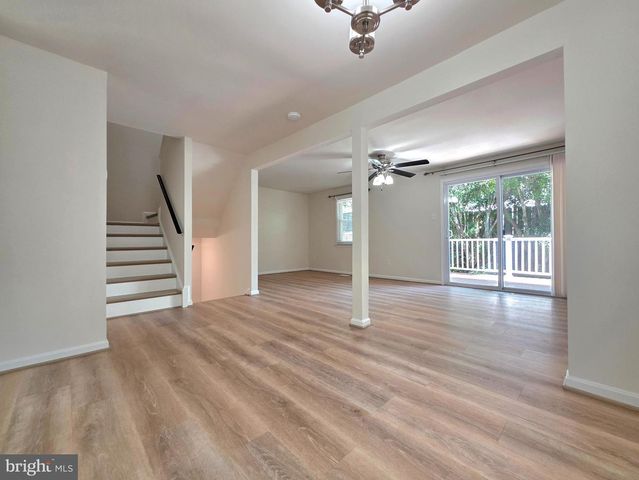 2901 PINEY GROVE CT, Fairfax, VA 22031