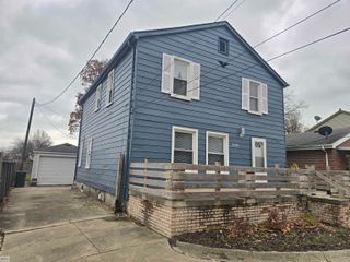 33130 Robeson Street, St Clair Shores, MI 48082