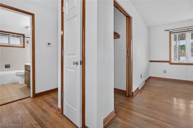 1327 W 26th Street, Lorain, OH 44052
