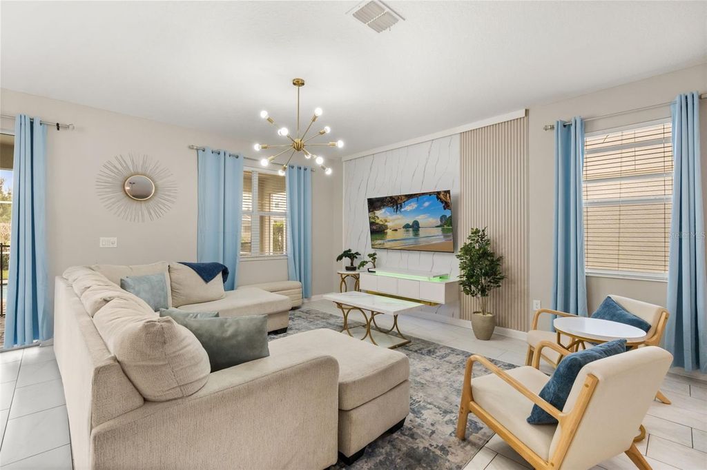 Image 17 of property listing at 9041 HAZARD STREET, Davenport, FL 33896