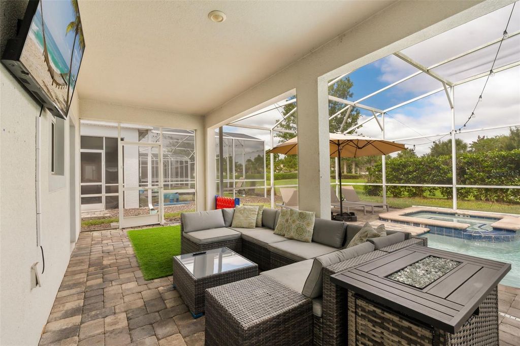 Image 24 of property listing at 9041 HAZARD STREET, Davenport, FL 33896