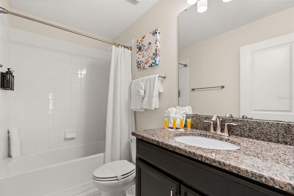 Image 65 of property listing at 9041 HAZARD STREET, Davenport, FL 33896