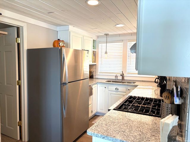 5439 W Warren Street, Silver Lake, IN 46982