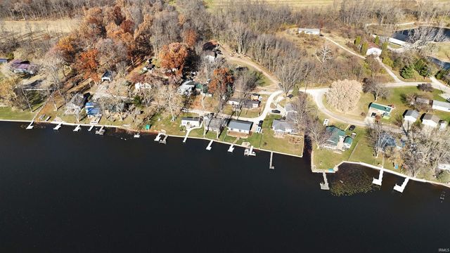 5439 W Warren Street, Silver Lake, IN 46982