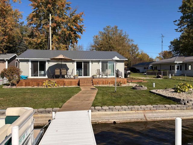 5439 W Warren Street, Silver Lake, IN 46982