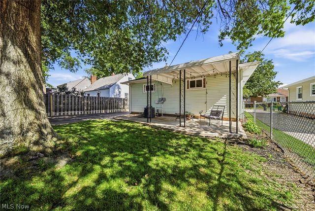 28626 Forest Road, Willowick, OH 44095