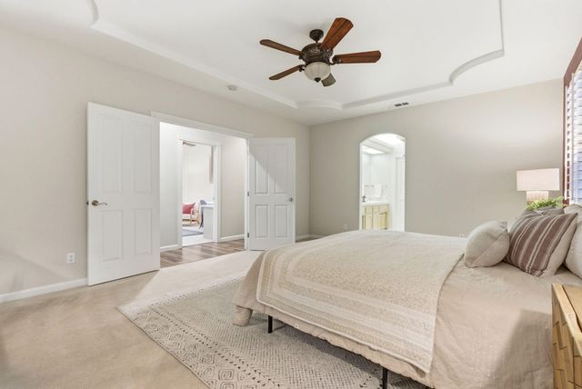 2467 Presidential Drive, Tulare, CA 93274