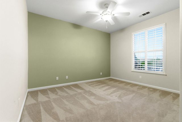 2467 Presidential Drive, Tulare, CA 93274