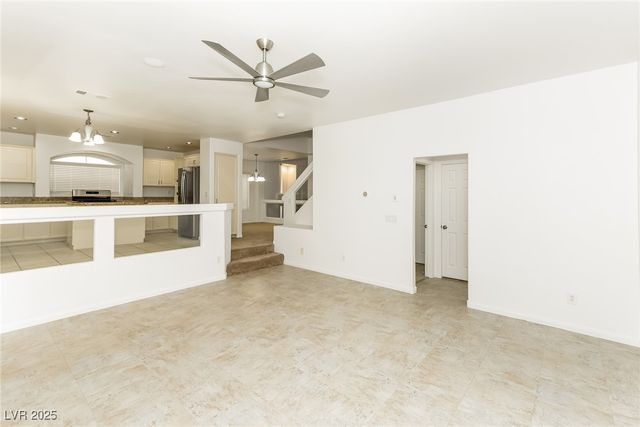 10996 Calcedonian Street, Las Vegas, NV 89141