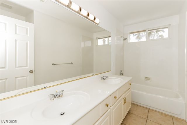 10996 Calcedonian Street, Las Vegas, NV 89141