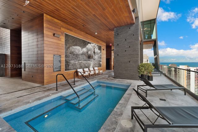 1451 Brickell Ave 2405, Miami, FL 33131