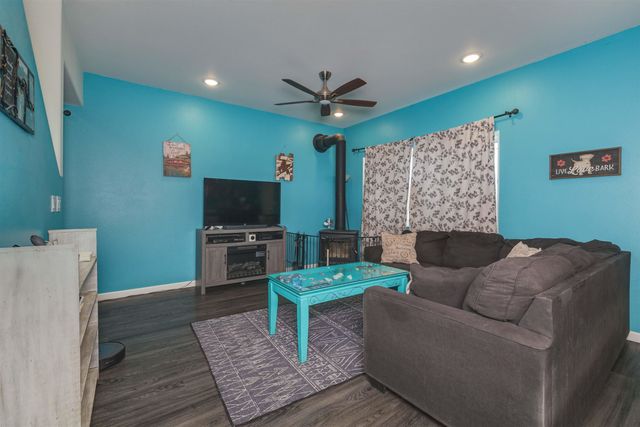 2777 W 3RD AVENUE, North Pole, AK 99705