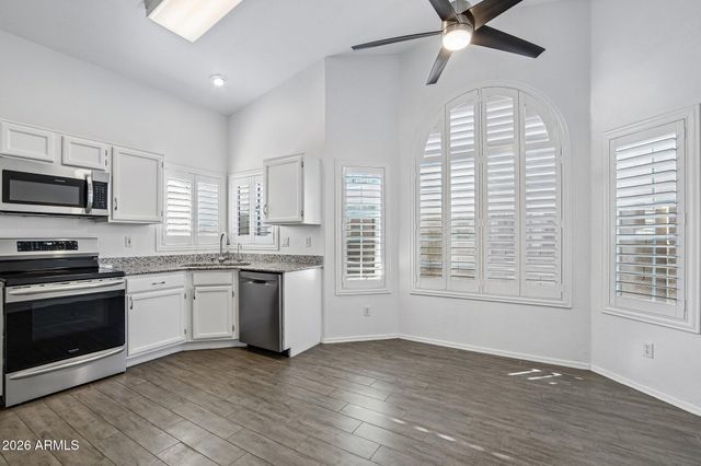 14617 S 43RD Place, Phoenix, AZ 85044