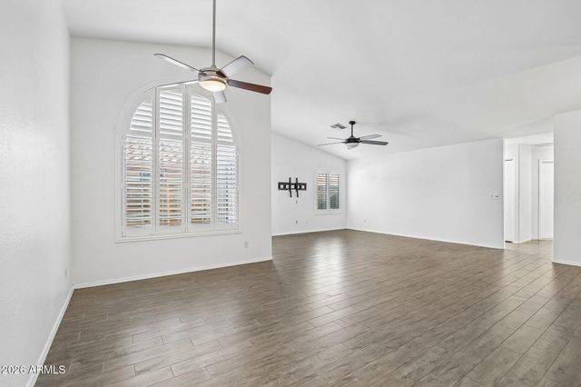 14617 S 43RD Place, Phoenix, AZ 85044