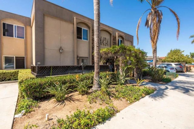 4424 Altadena Avenue 14, San Diego, CA 92115