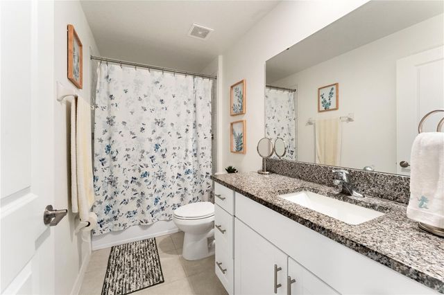 36548 GARDEN WALL WAY, Zephyrhills, FL 33541