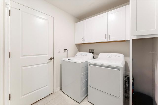 36548 GARDEN WALL WAY, Zephyrhills, FL 33541