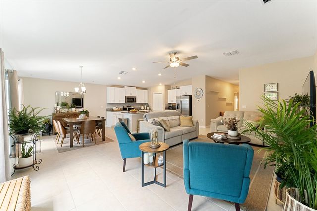 36548 GARDEN WALL WAY, Zephyrhills, FL 33541