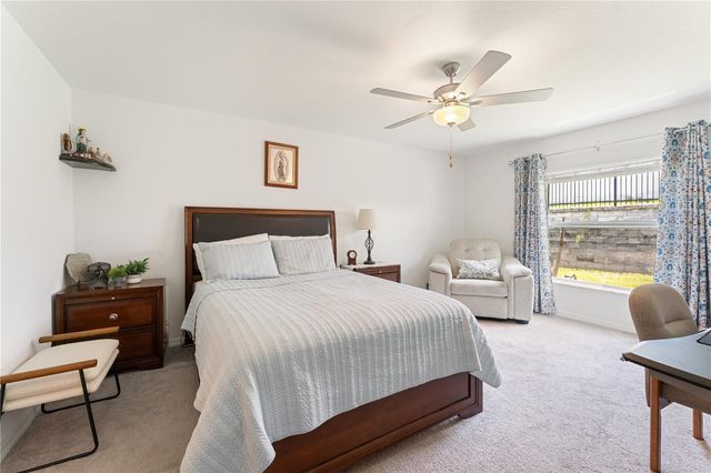 36548 GARDEN WALL WAY, Zephyrhills, FL 33541