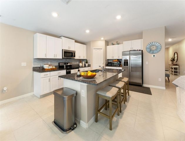 36548 GARDEN WALL WAY, Zephyrhills, FL 33541