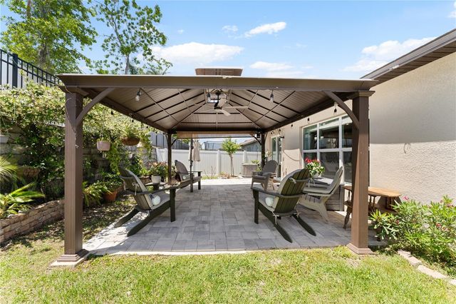 36548 GARDEN WALL WAY, Zephyrhills, FL 33541