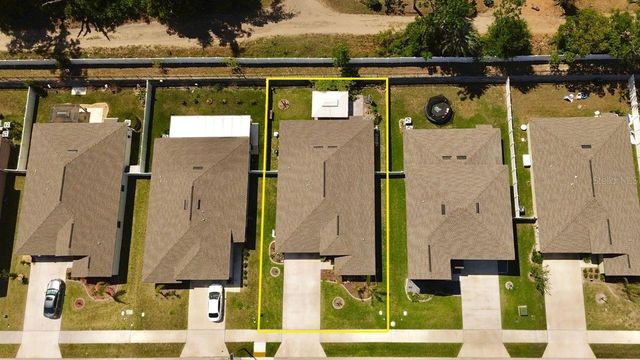 36548 GARDEN WALL WAY, Zephyrhills, FL 33541