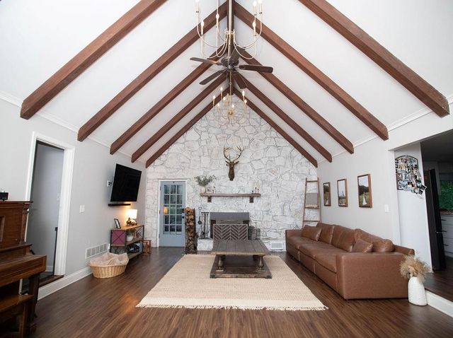 1528 Old Cartersville Road, Dallas, GA 30132