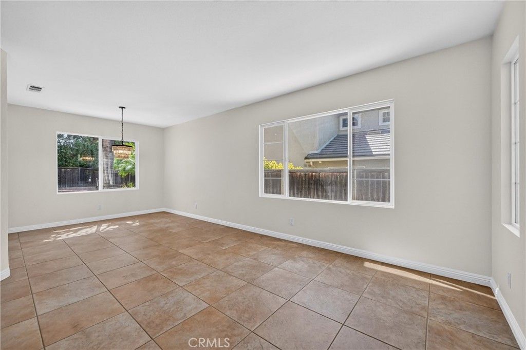Image 12 of property listing at 44130 Festivo, Temecula, CA 92592