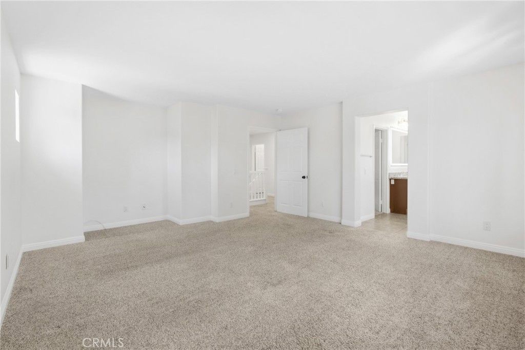 Image 33 of property listing at 44130 Festivo, Temecula, CA 92592