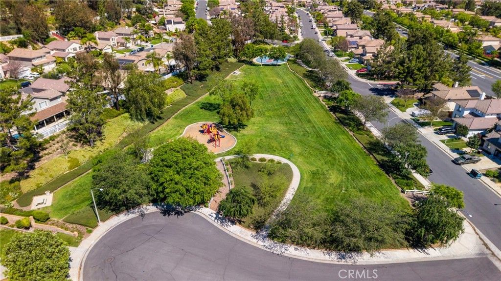 Image 34 of property listing at 44130 Festivo, Temecula, CA 92592