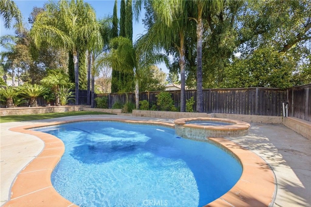 Image 38 of property listing at 44130 Festivo, Temecula, CA 92592