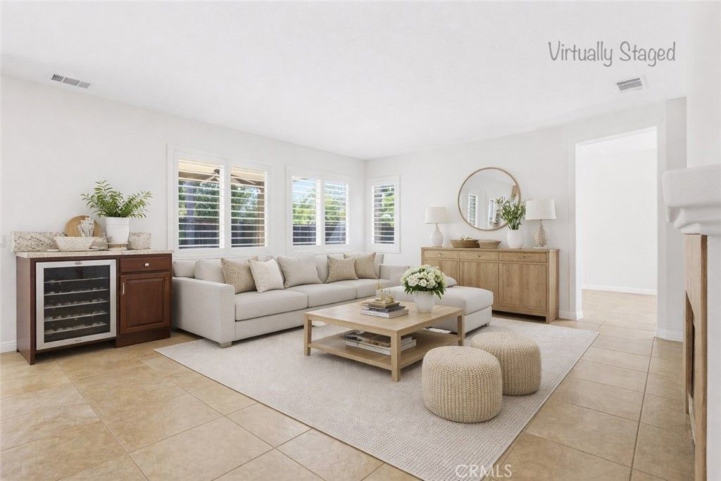 Image 7 of property listing at 44130 Festivo, Temecula, CA 92592