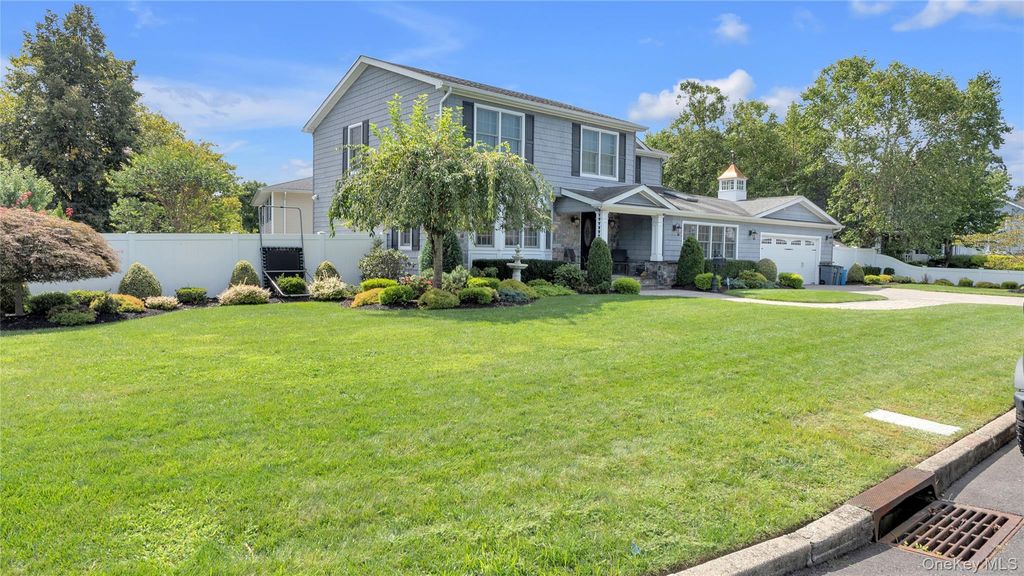 148 Wyandanch Avenue, Babylon, NY 11702 — photo 3
